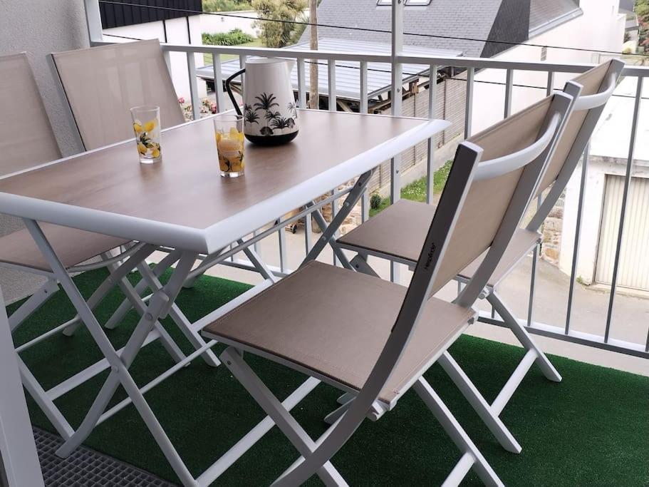 Appartement Neuf Classe, Balcon Et Petite Vue Mer 플레뇌프-발-앙드레 외부 사진